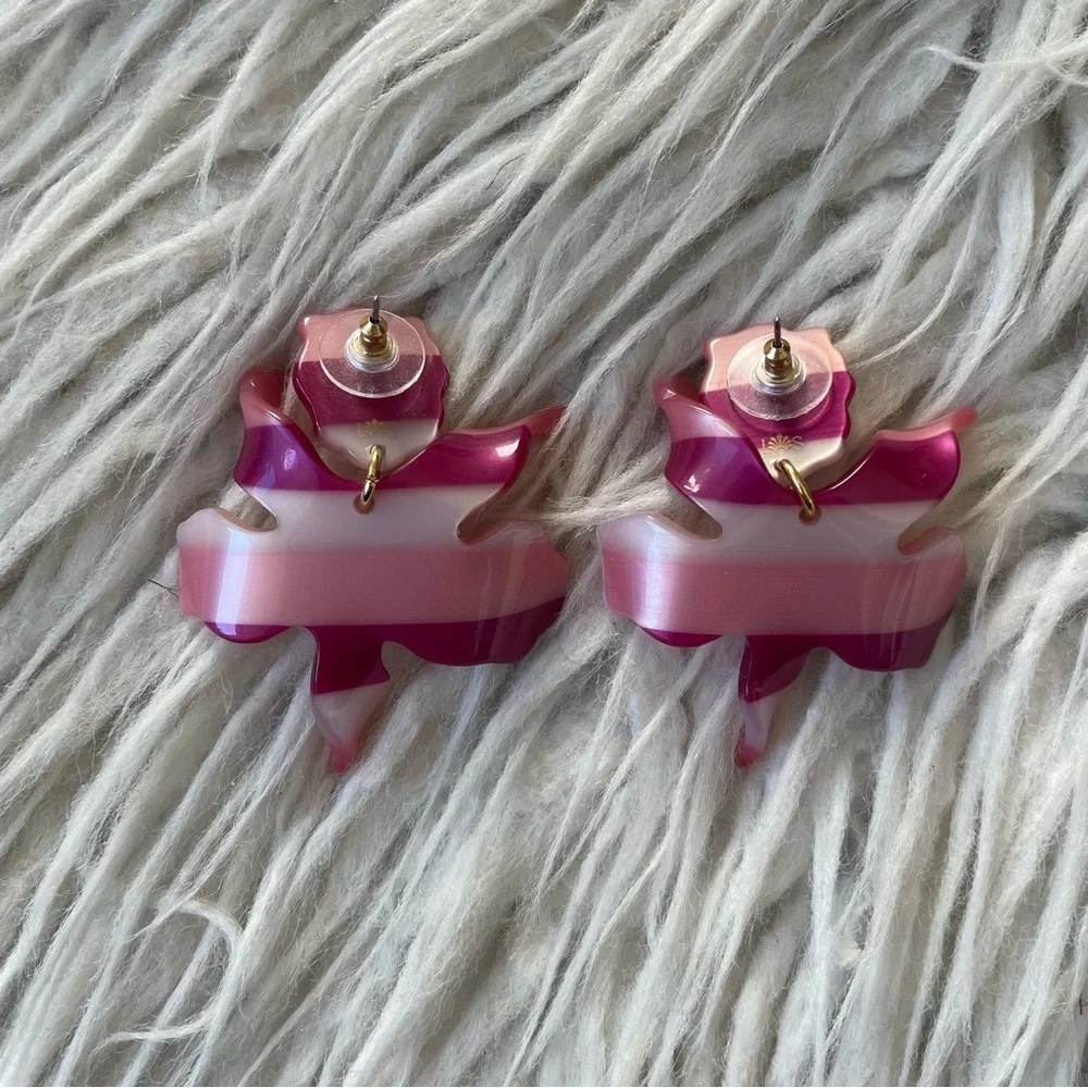 Lele Sadoughi Paper Lily Flower Acetate Hand Swirl Burgundy Stripe Earrings EUC